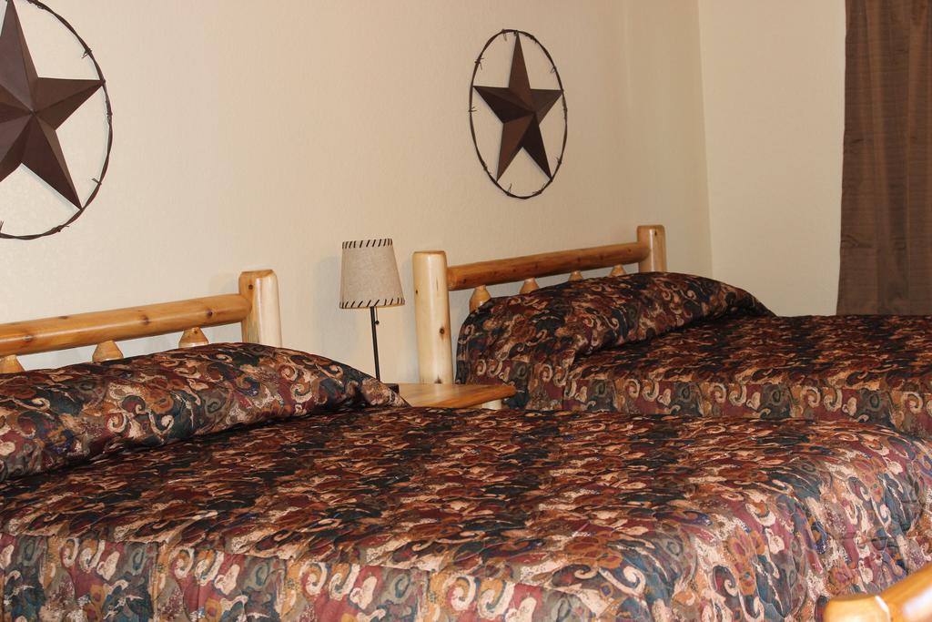 4K Lodges Poth Екстер'єр фото